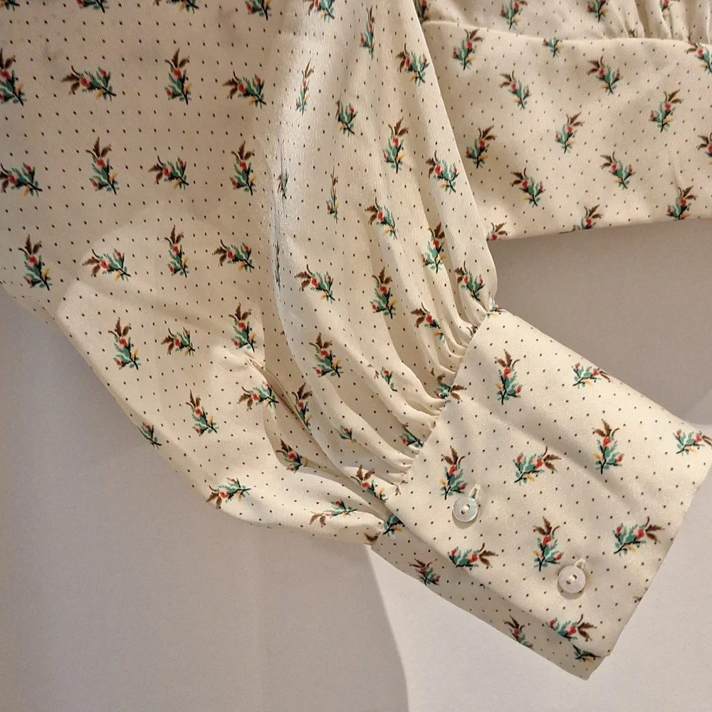 Zara Satin Cropped Cream Floral Blouse Size XL